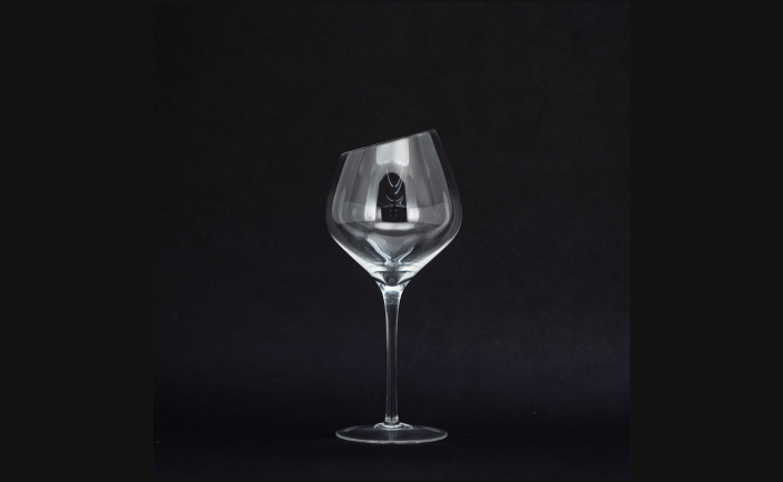 DLZ 039 BEVEL WINE GLASS